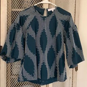 Hunter Bell balloon sleeve top